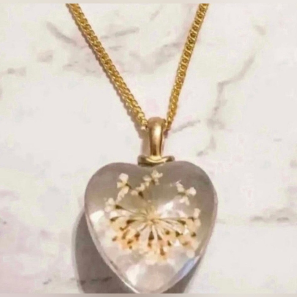 White Pressed Flower Glass Heart Pendant Necklace
